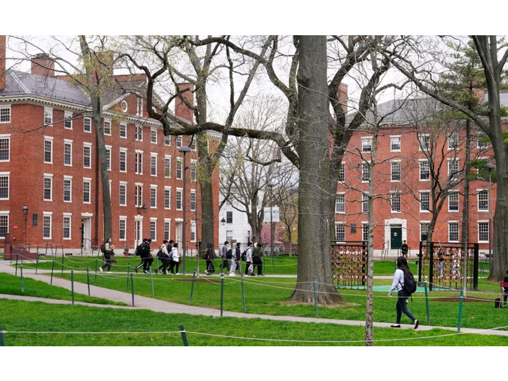 Kampus Universitas Harvard di Cambridge