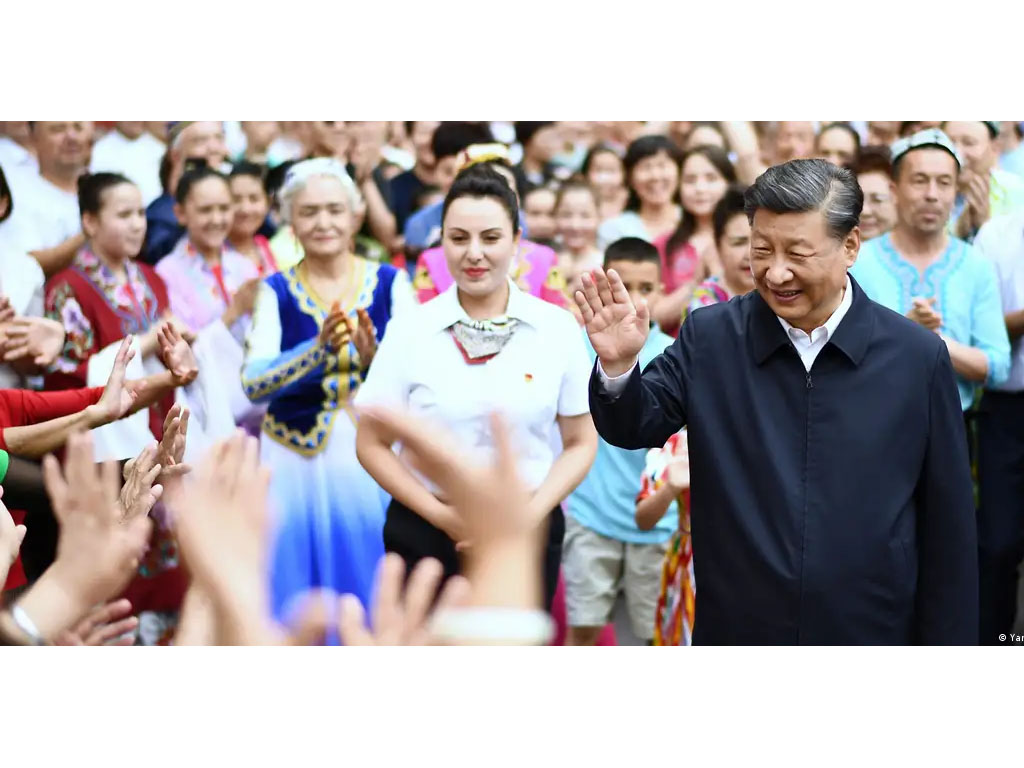 presiden xi di xinjiang