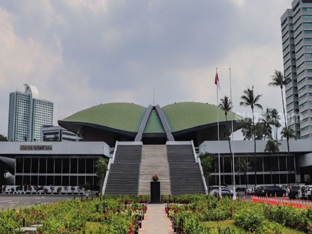 Syarat CPNS DPR