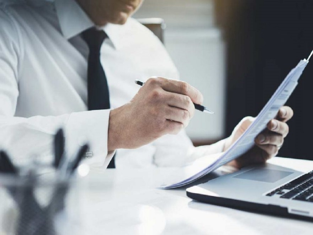 Tips Menemukan Jasa Penerjemah Dokumen Bisnis