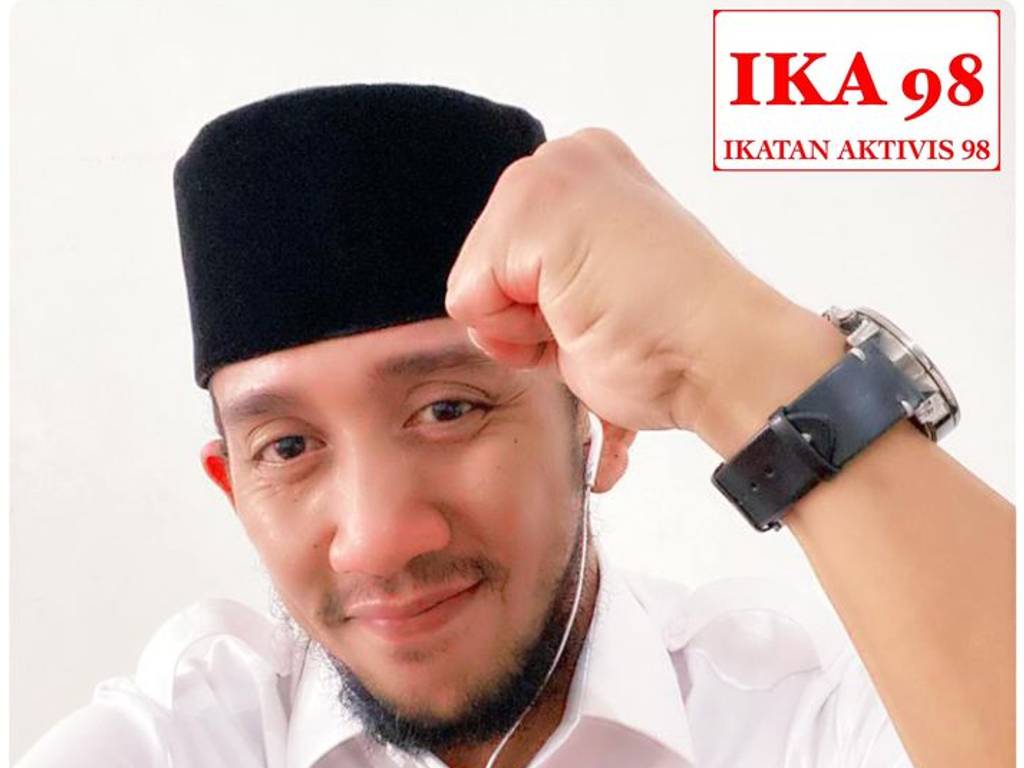 Sekjen IKA 98
