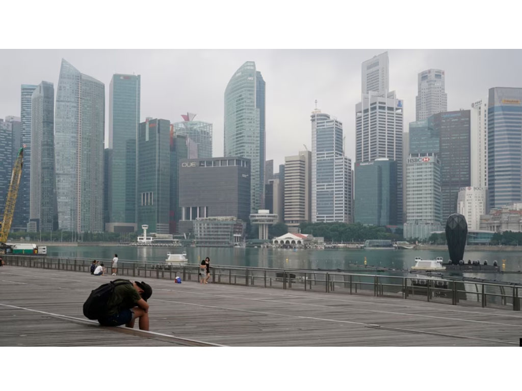 kabut di singapura