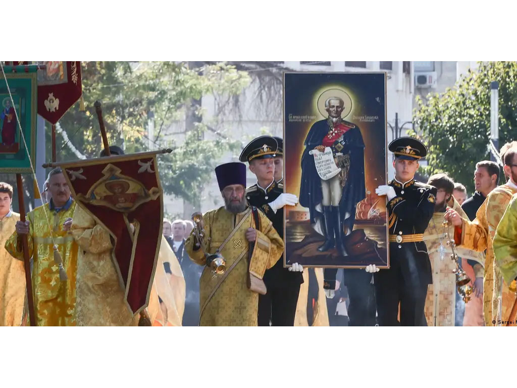 gereja ortodox rusia dukung putin