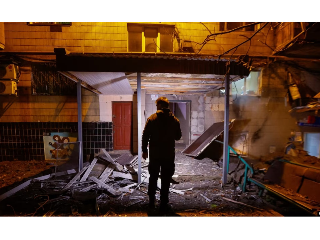apartemen di Donetsk Ukraina hancur