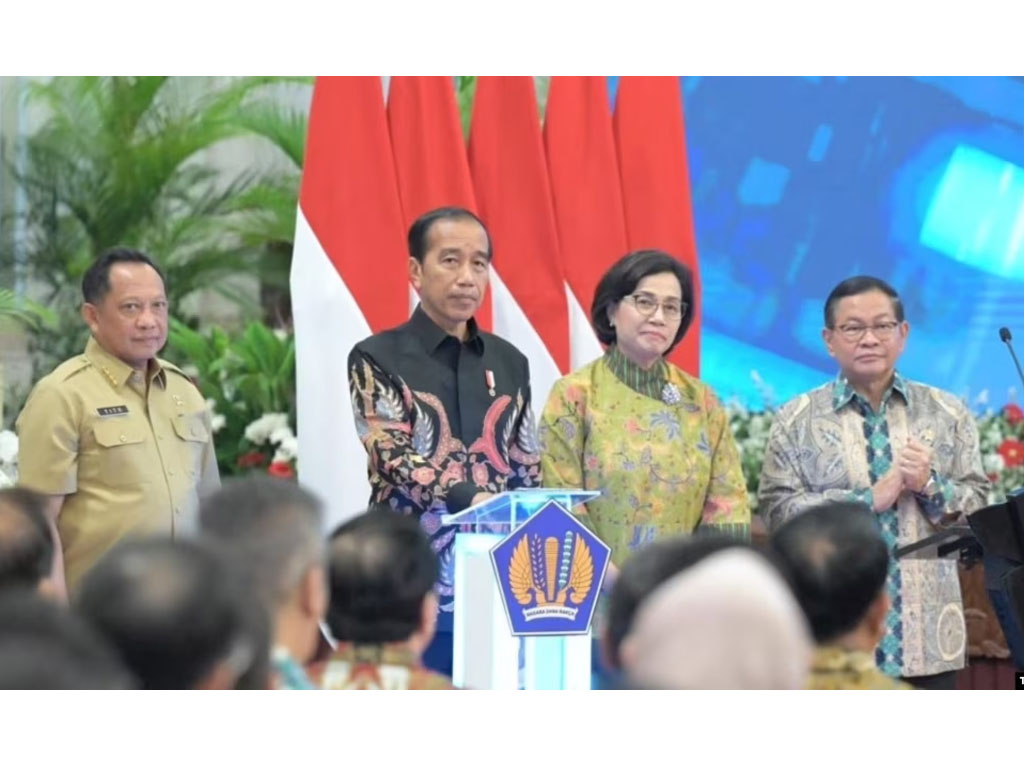 jokow dan menkeu serahkan dipa