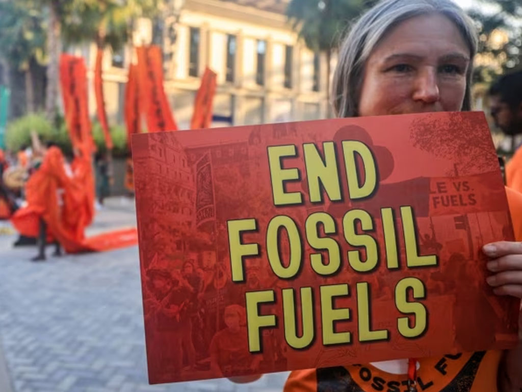 aktivis protes bb fosil di COP28