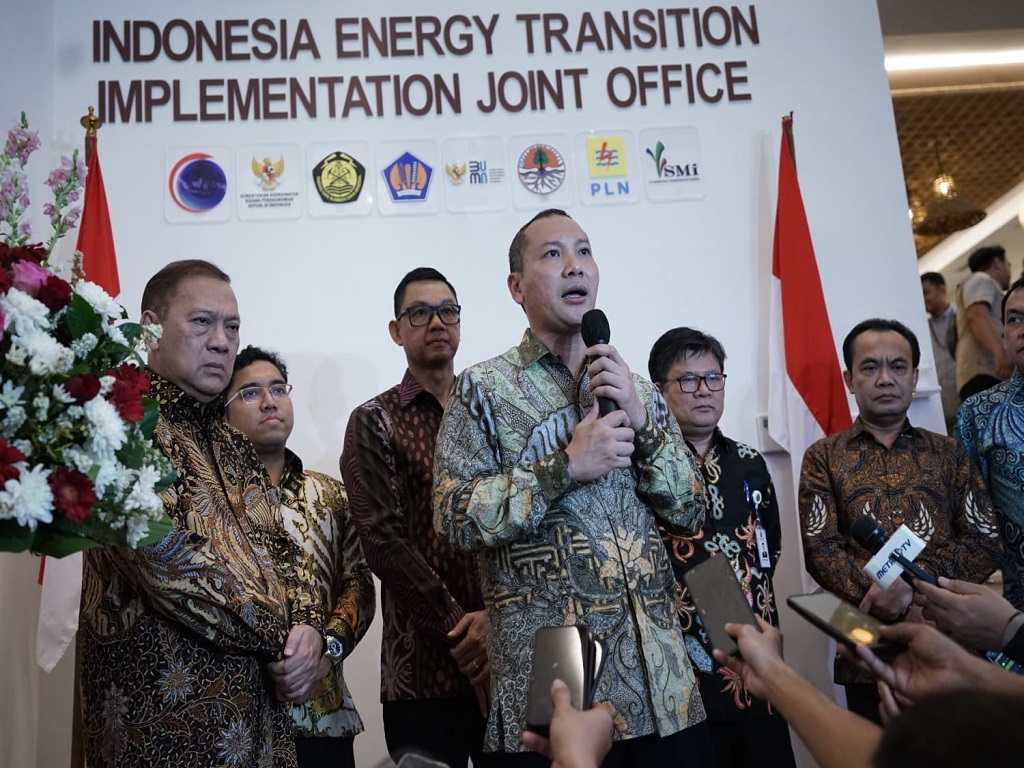 PLN