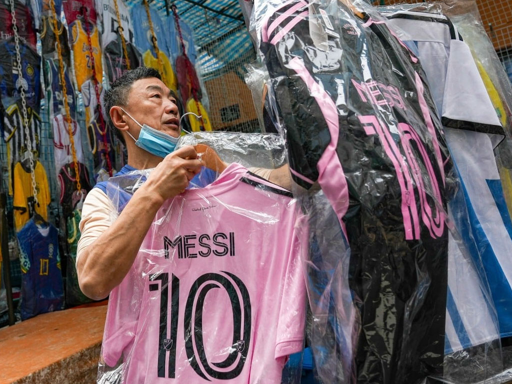 jual kaos messi di HK