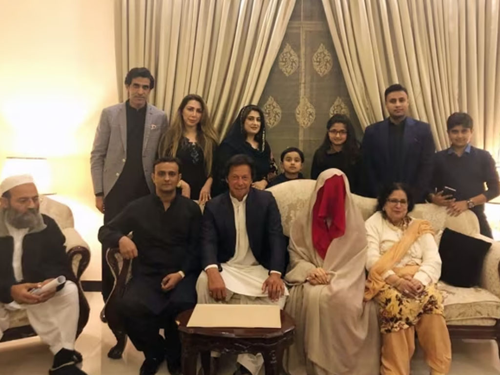imran khan dan istri barunya