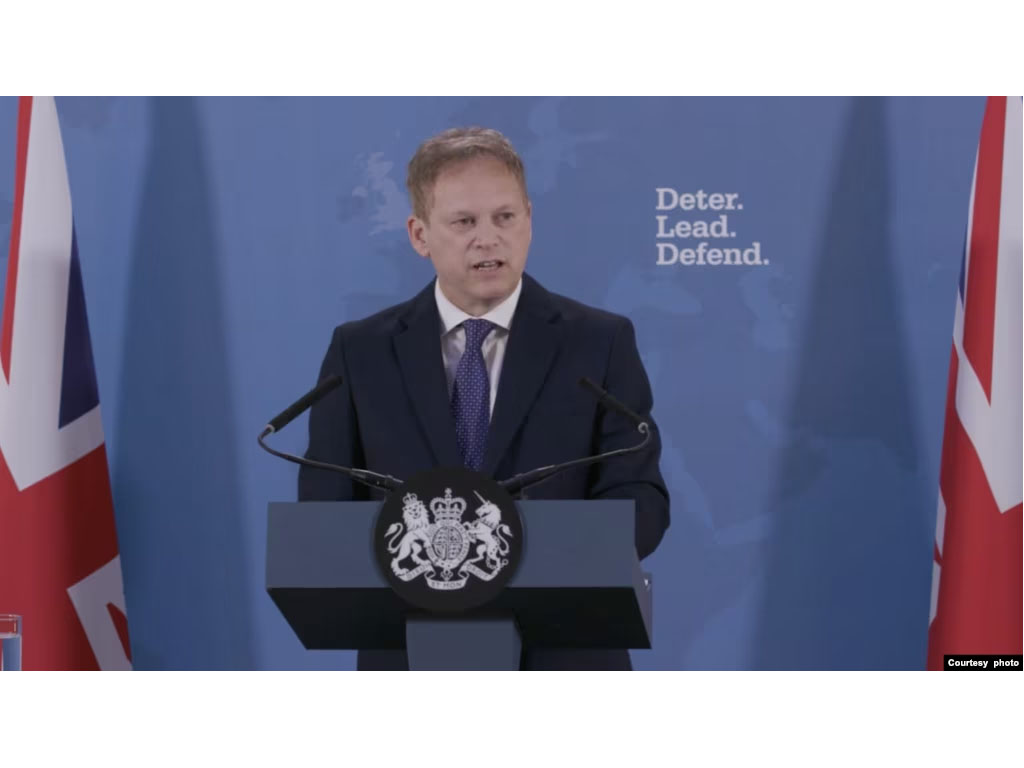 Menteri Pertahanan Inggris Grant Shapps