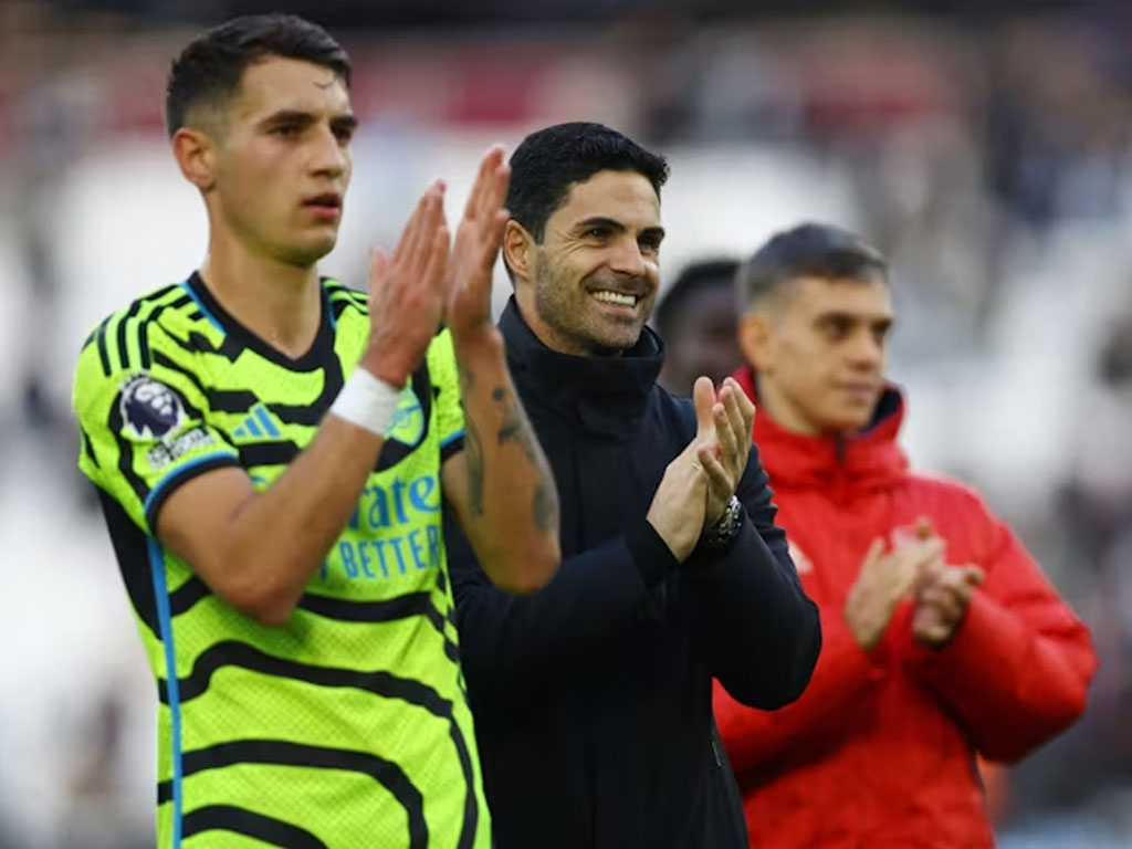 arteta dan pemain arsenal