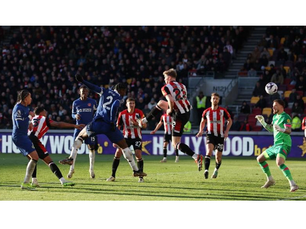 gol chelsea ke gawang brentford