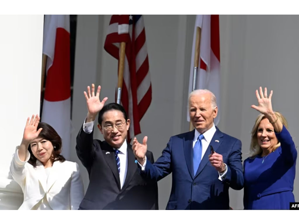 Kishida dan Biden serta ibu negara di Gedung Putih