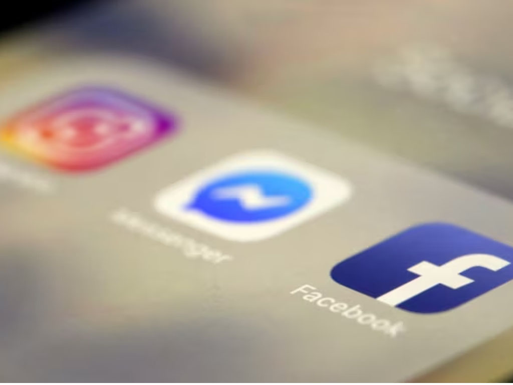 Aplikasi Facebook dan Messenger serta Instagram