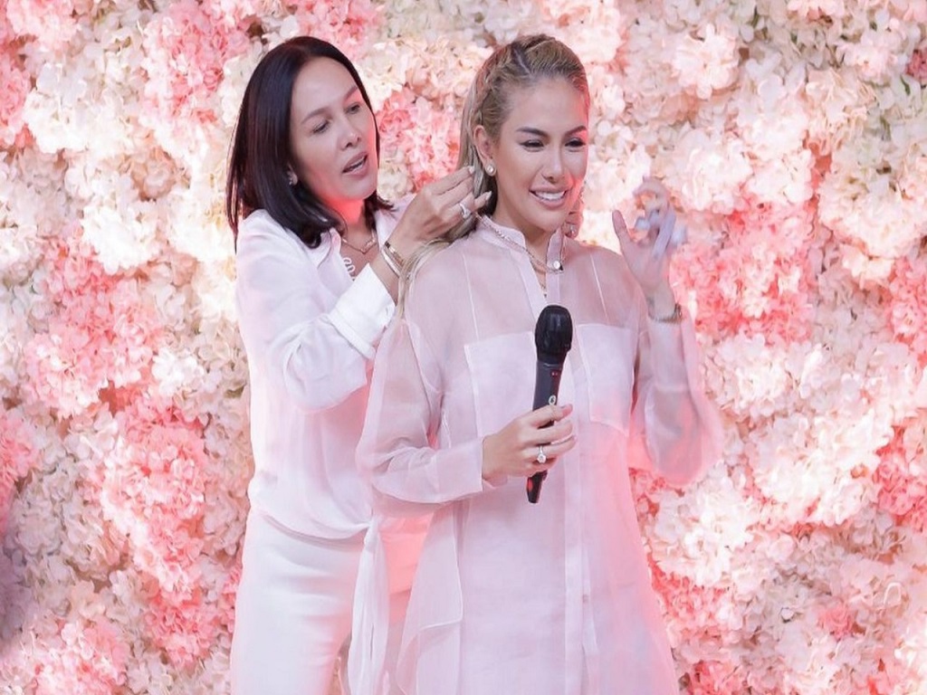 Fitri Salhuteru