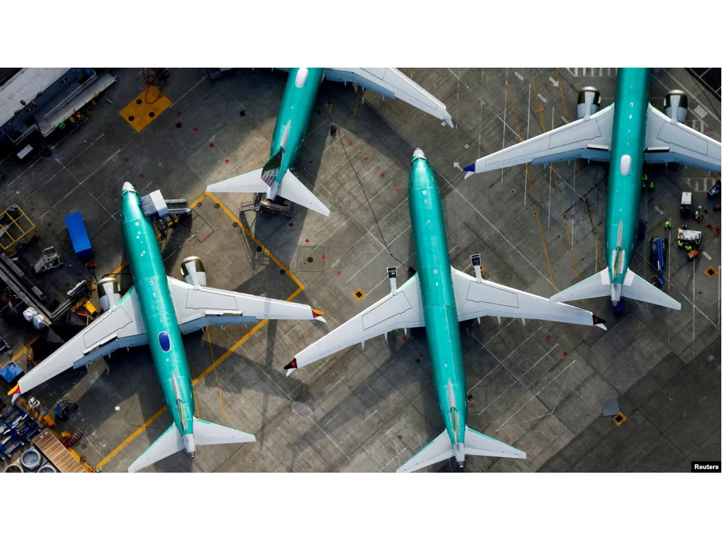 foto udara pabrik boeing