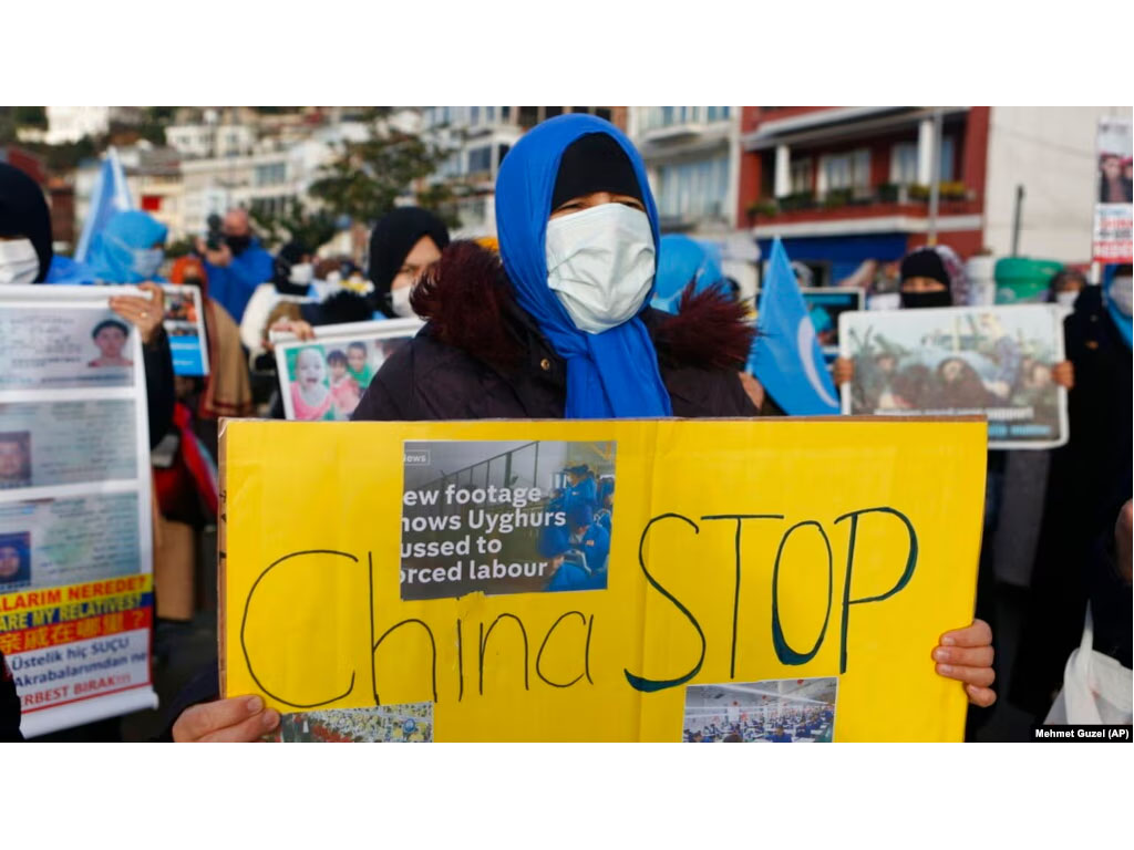 uighur demo di turki