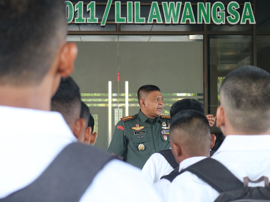 Pengarahan Danrem Lilawangsa Kolonel Inf Ali Imran Kepada Casis Bintara dan Kowad TNI AD Tahun 2024