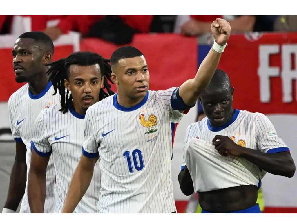 mbappe rayakan gol