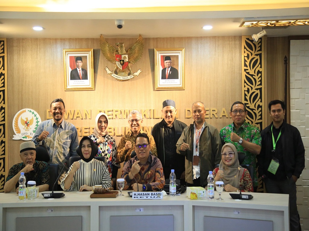 Komite III DPD RI Bahas Penguatan Pengawasan Obat dan Makanan Lewat RUU POM