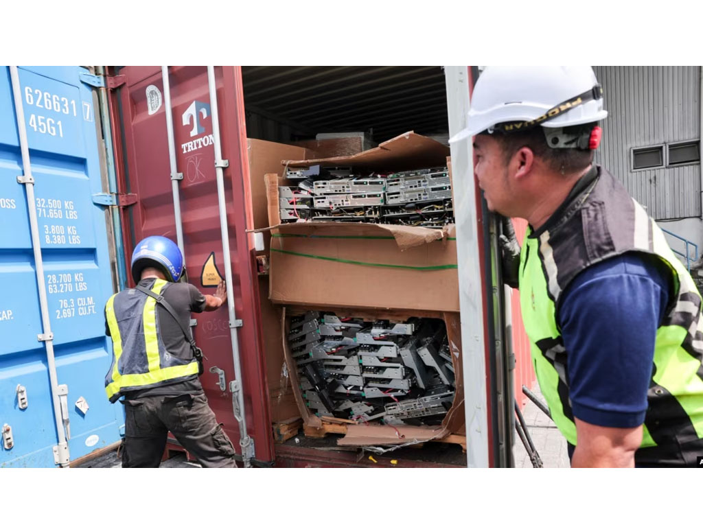 sampah elektronik di Malaysia