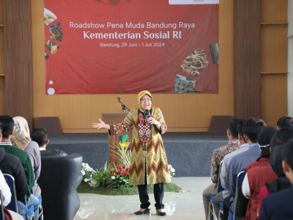 Tri Rismaharini