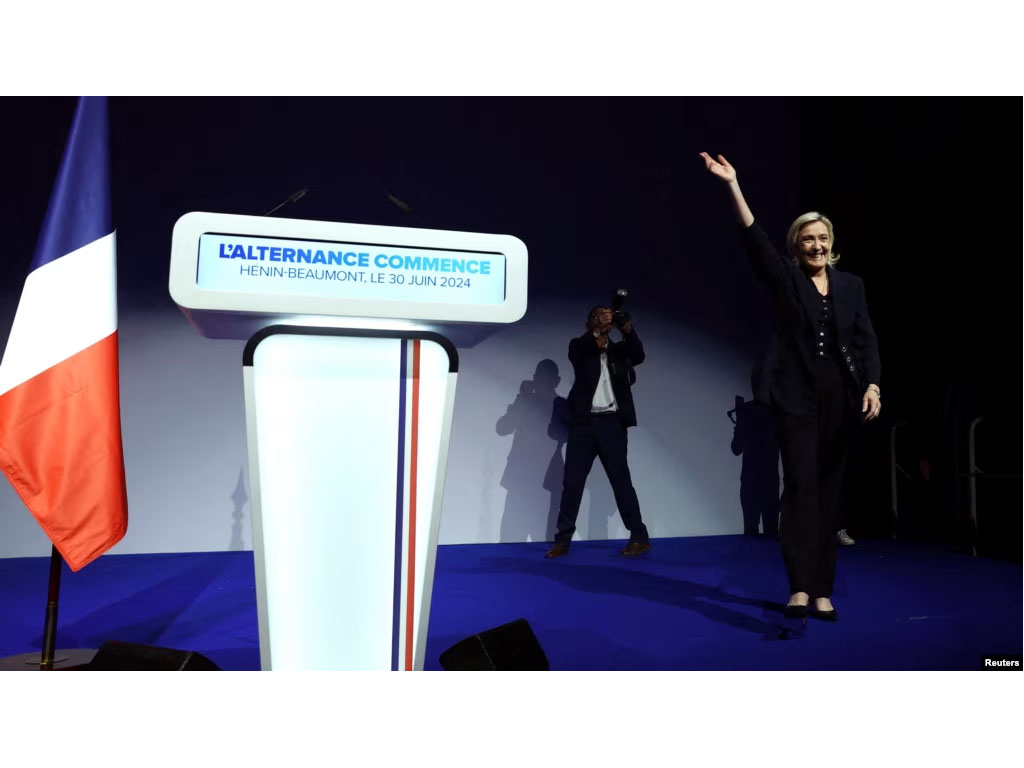 Marine Le Pen pemimpin sayap kanan Prancis
