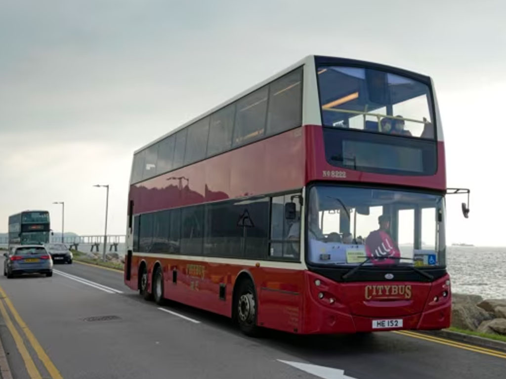 bus tingkat di HK