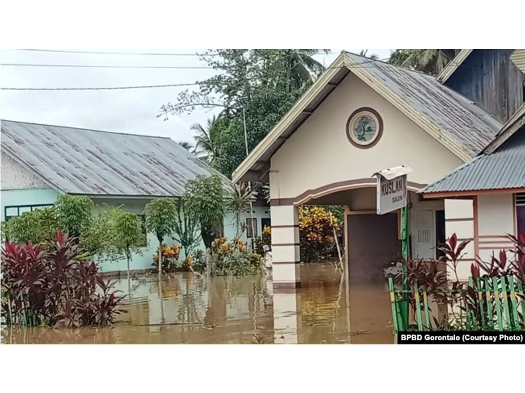 rumah kena banjir di Gorontalo