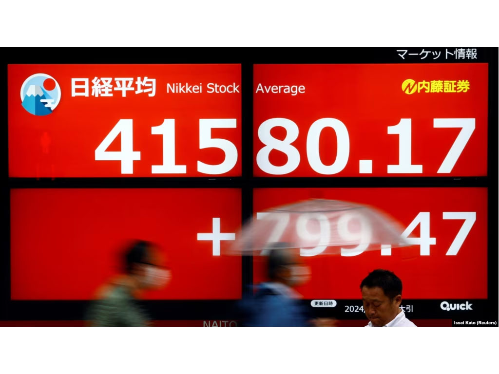 layar elektronik saham nikkei di tokyo