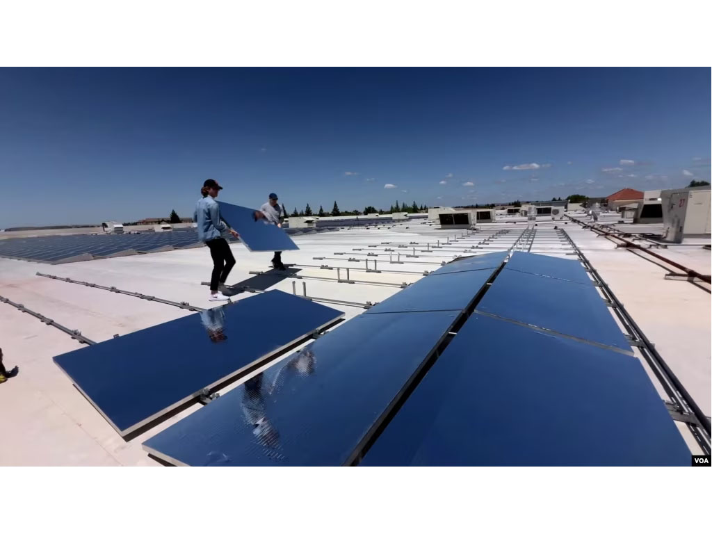 panel atap pendingn ruangan