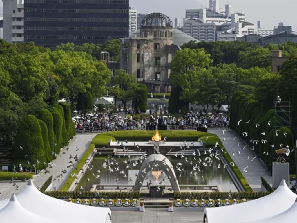 pelepasan burung di hiroshima