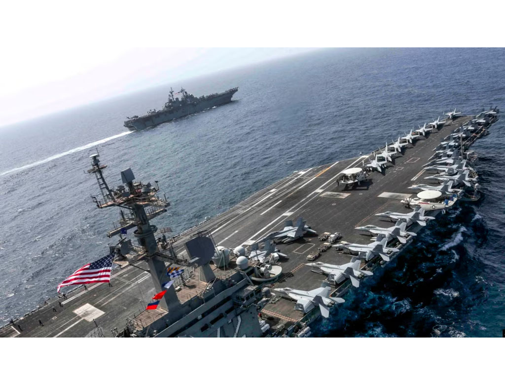 kapal induk AS USS Abraham Lincoln