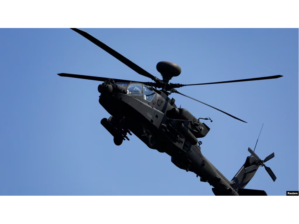 Helikopter Apache AH-64