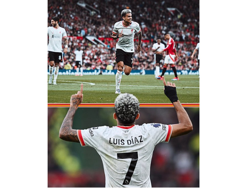 pemain liverpool rayakan gol