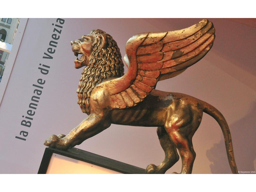 Golden Lion di Festival Film Venesia