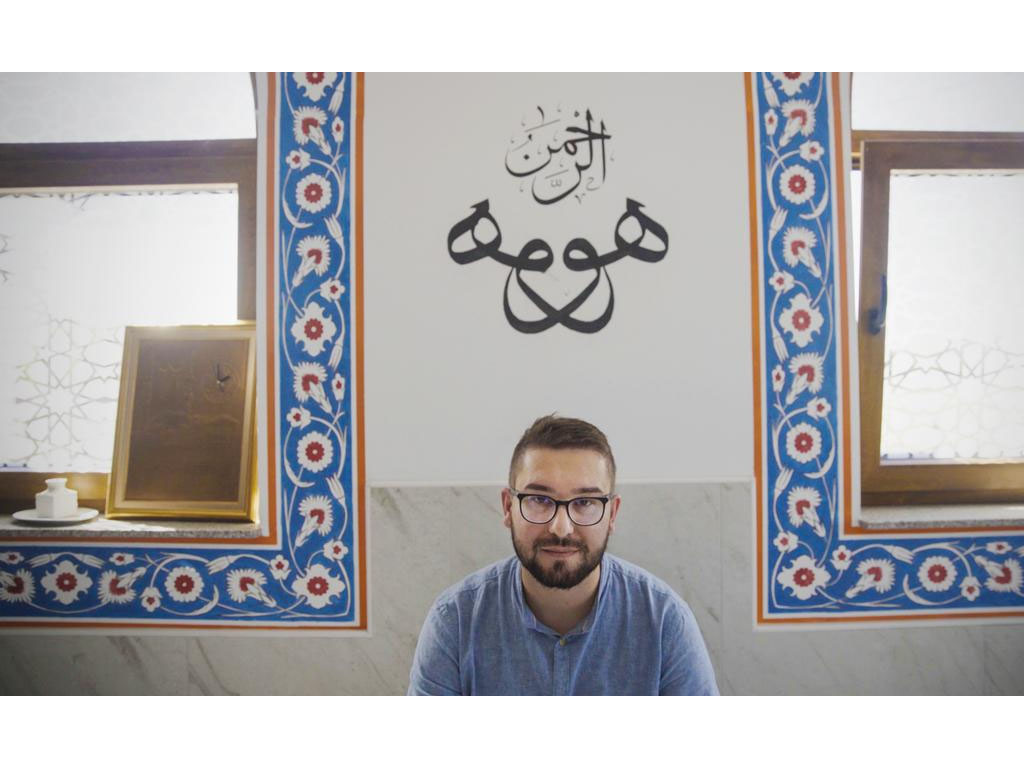 Aktivis hak asasi Bosnia Nihad Suljic