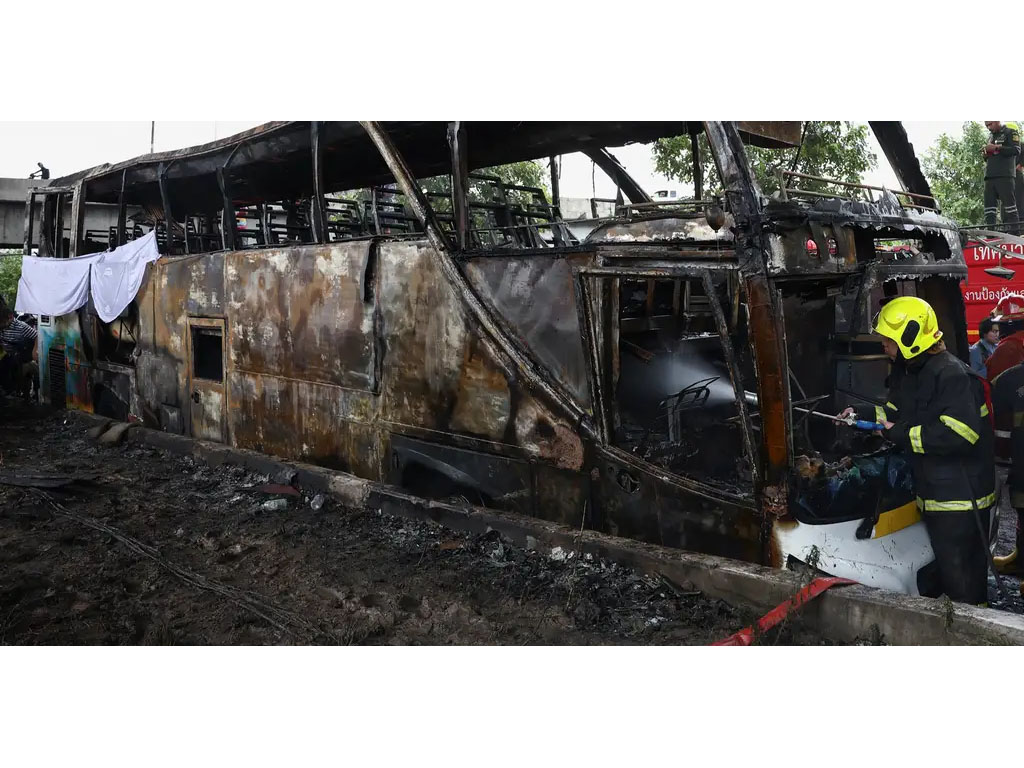 bus sekolah terbakar di thailand