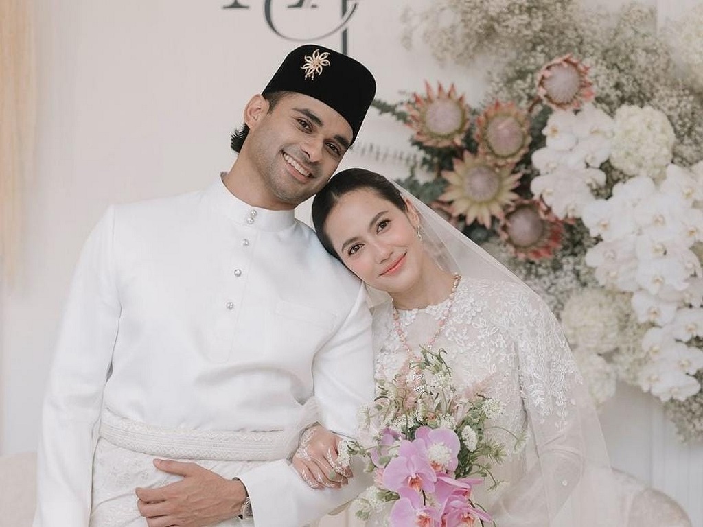 Pevita Pearce Resmi Menikah