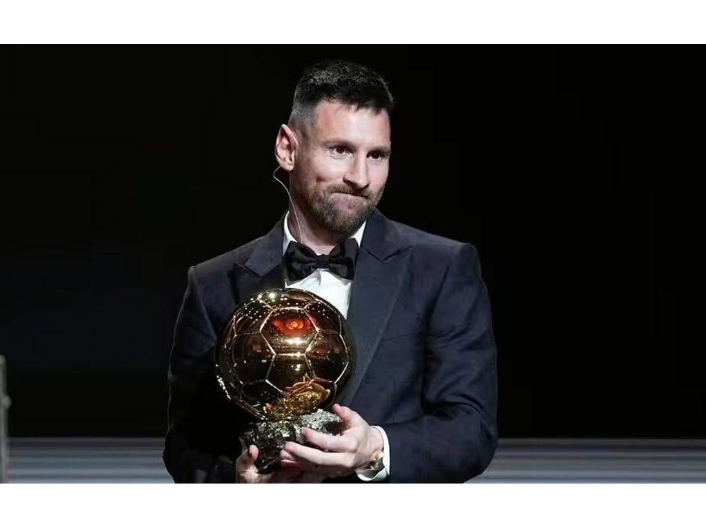 Messi dan ballon d or kedelapan