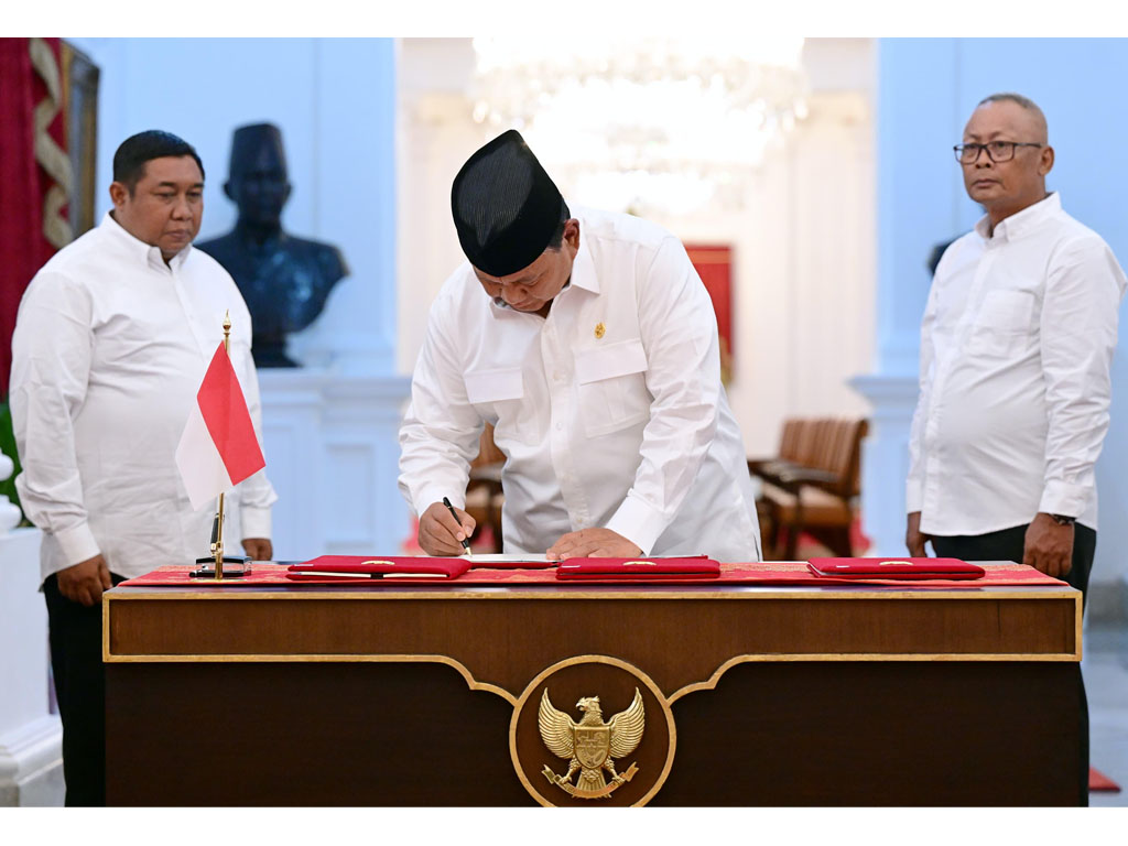 Prabowo teken PP penghapusan utang UMKM