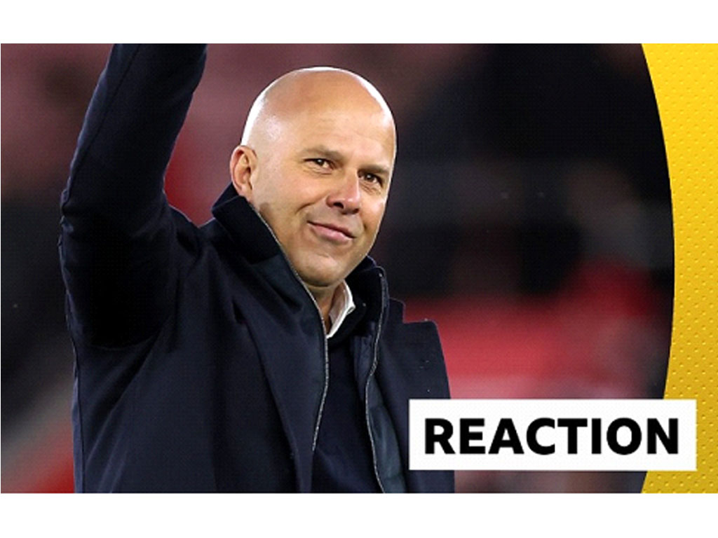 Arne Slot di laga dengan Southampton