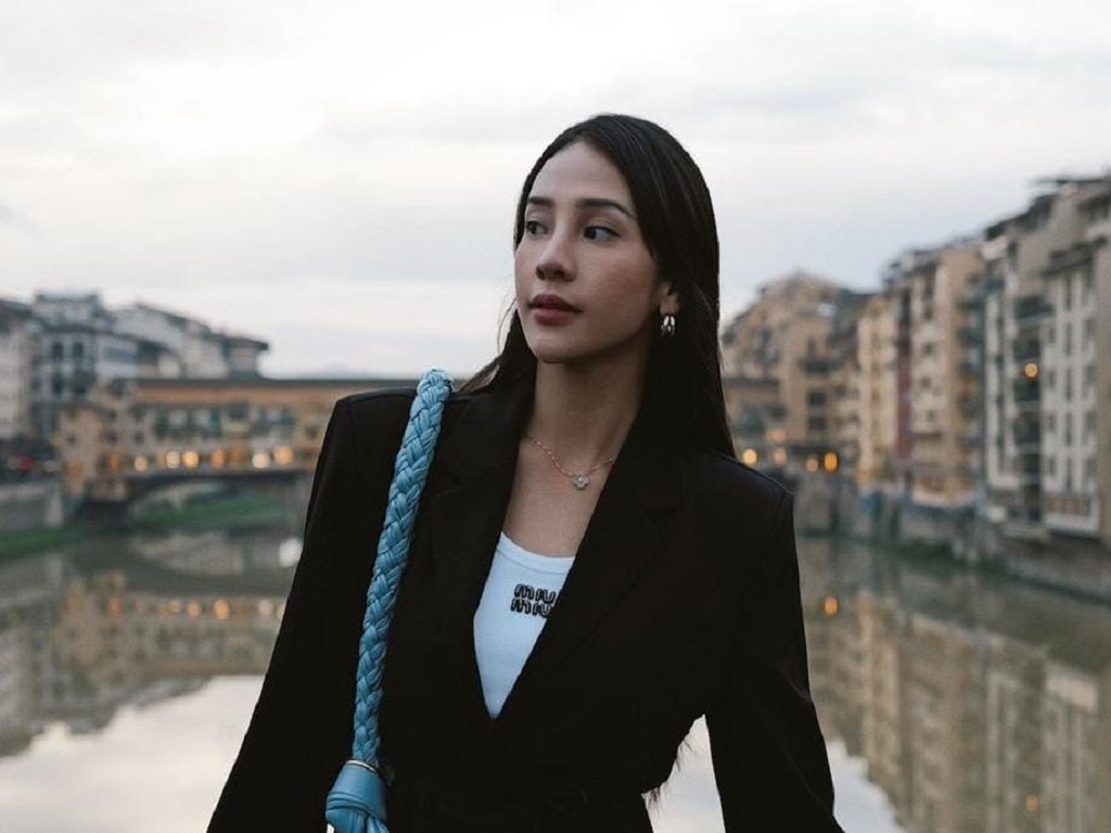 Anya Geraldine