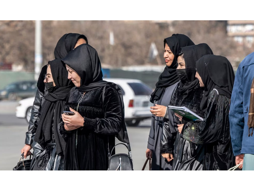 mahasiswi kesehatan di Kabul