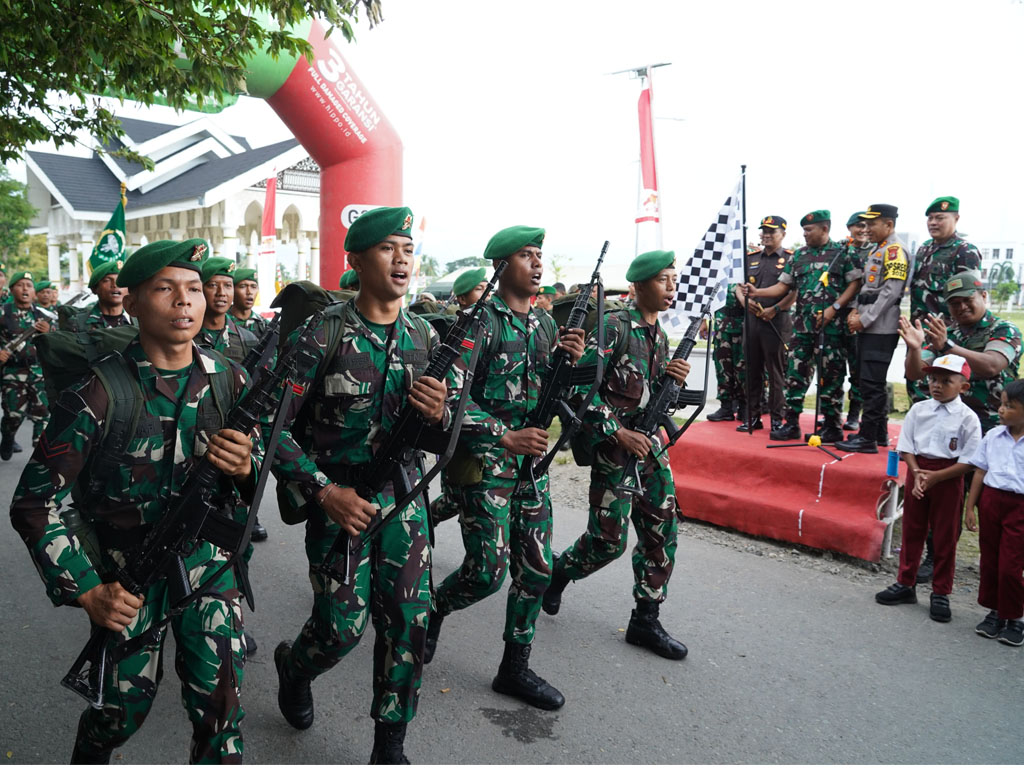 Danrem 011 Lilawangsa Kol Inf Ali Imran Lepas Pasukan Tempur TNI Tonting Yudha Wastu Pramuka Jaya