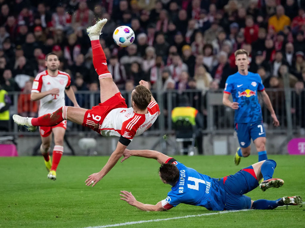 tenangan salto Harry Kane