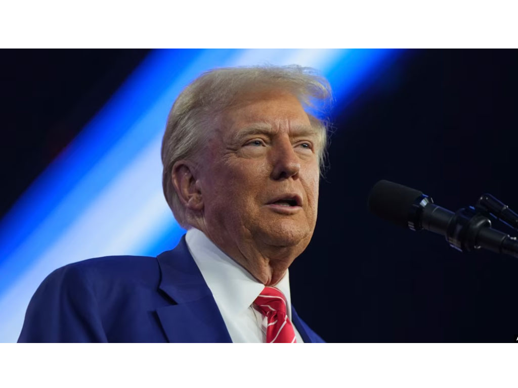 Trump di Phoenix