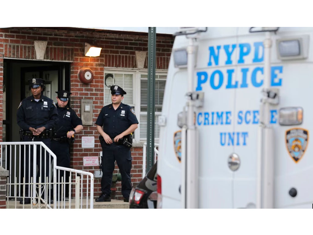 Polisi NY di TKP