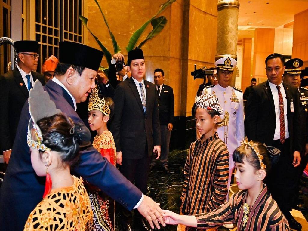 Presiden Prabowo Bahas Penguatan Bilateral RI-Malaysia dengan Menteri Kabinet