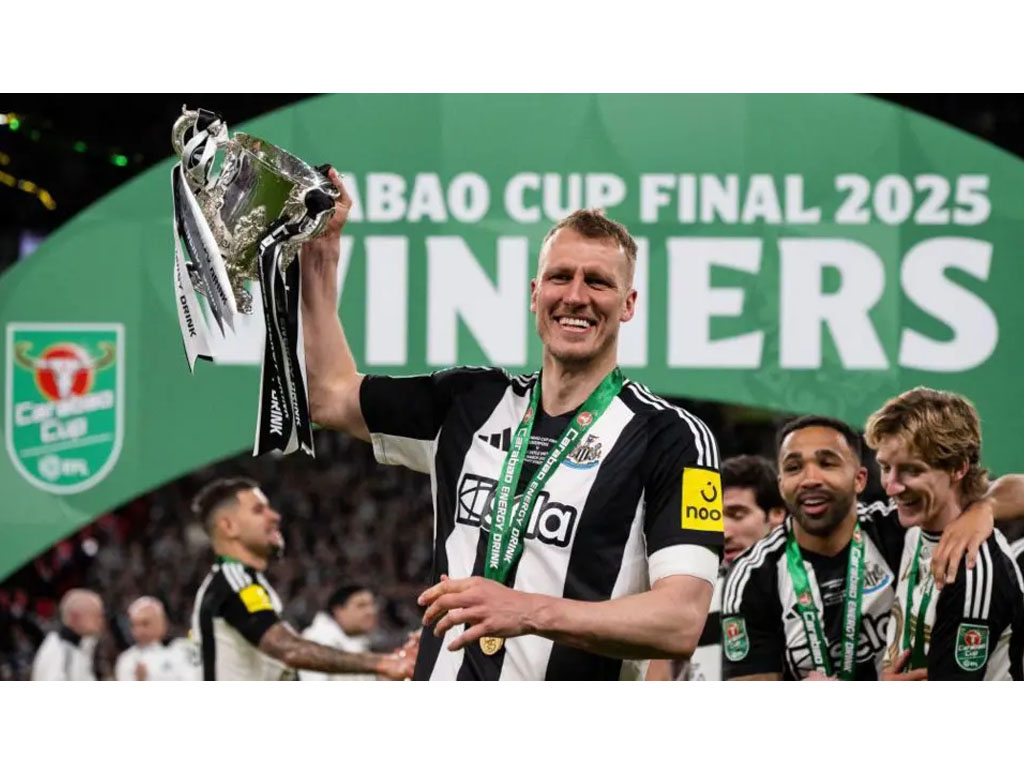 juara carabaoo cup 2025